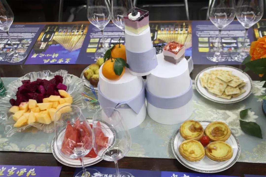 鍟嗗姟缁呭+鍨嬬敺椋庢牸,鏃跺皻鍟嗗姟浼戦棽缁呭+