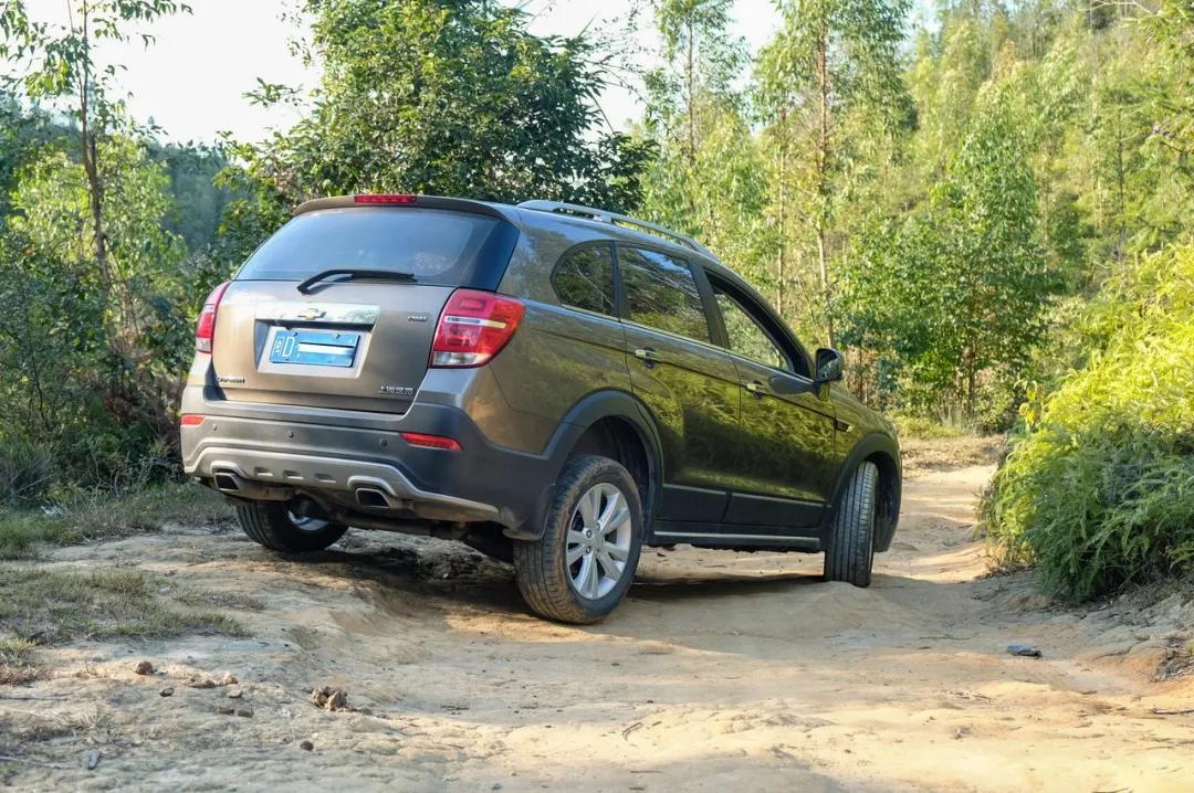 二手车七座suv车型推荐科帕奇,14年科帕奇2.4二手价格