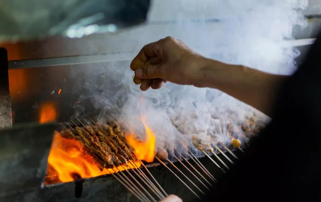 “大金链子小手表，一天三顿吃烧烤”徐州16家烧烤扛把子都在这儿