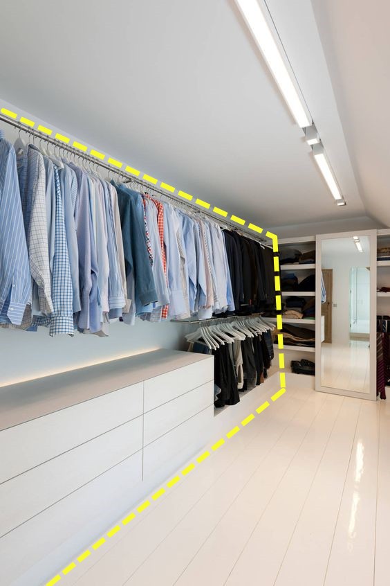 带横杆带挂钩挂衣架壁挂墙上,墙上打孔固定挂衣架横杆款