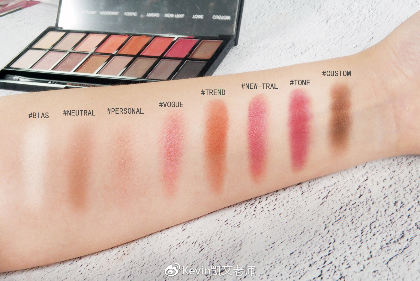 高颜值平价眼影盘24色大地色,最值得入手的眼影盘16色
