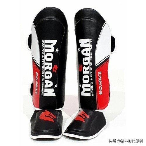 怎么练习泰拳扫踢胫骨比以前粗了,泰拳练习踢树