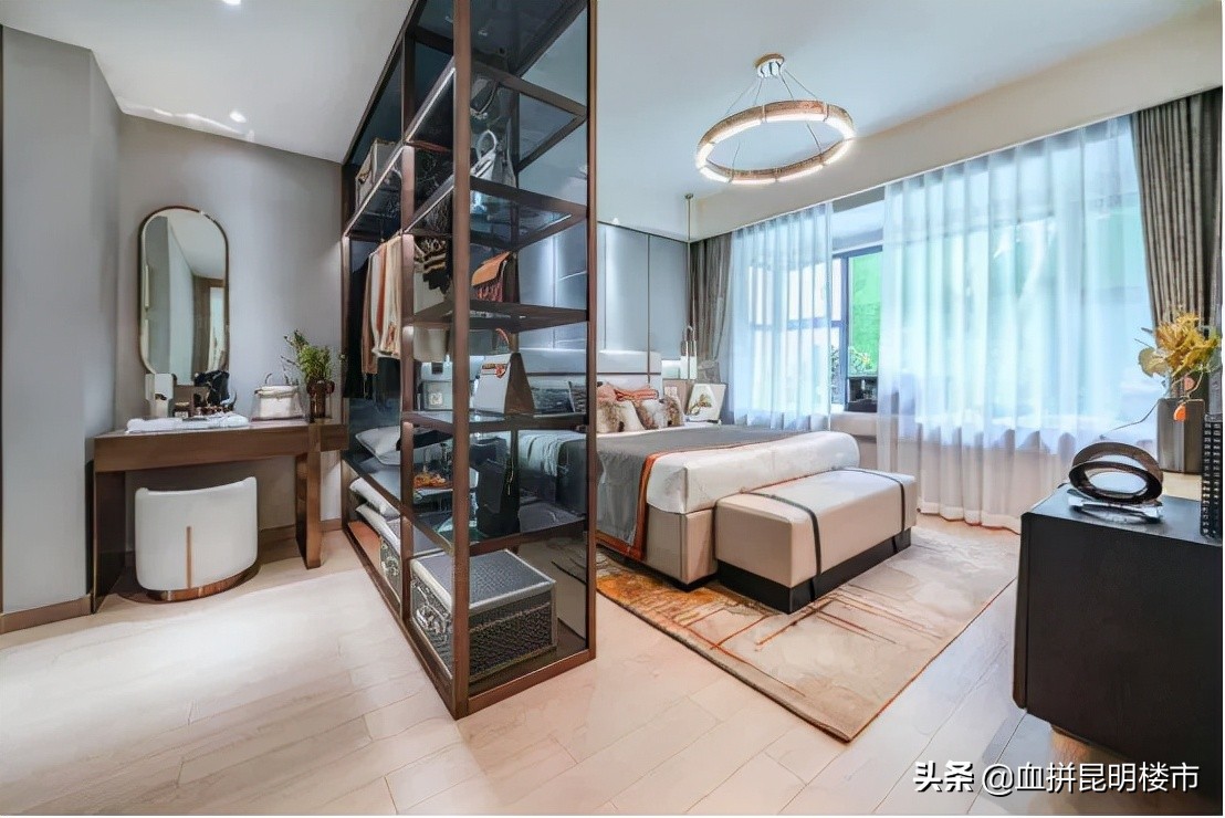 二层小洋楼自建房小户型,低首付低总价买三室两卫小洋楼