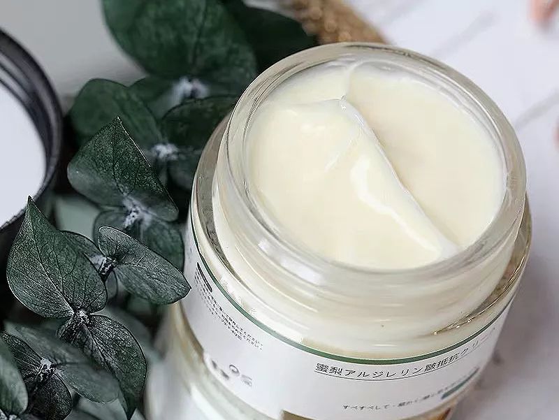 一年四季都能用的保湿面霜,皮肤干推荐一款好用的面霜