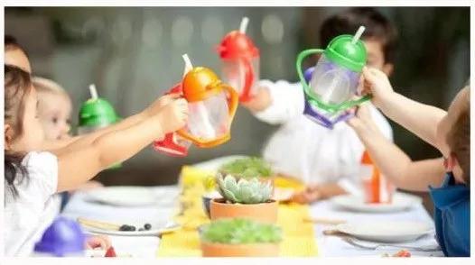 戒不掉奶瓶奶嘴怎么办,怎样戒奶瓶和吸管杯