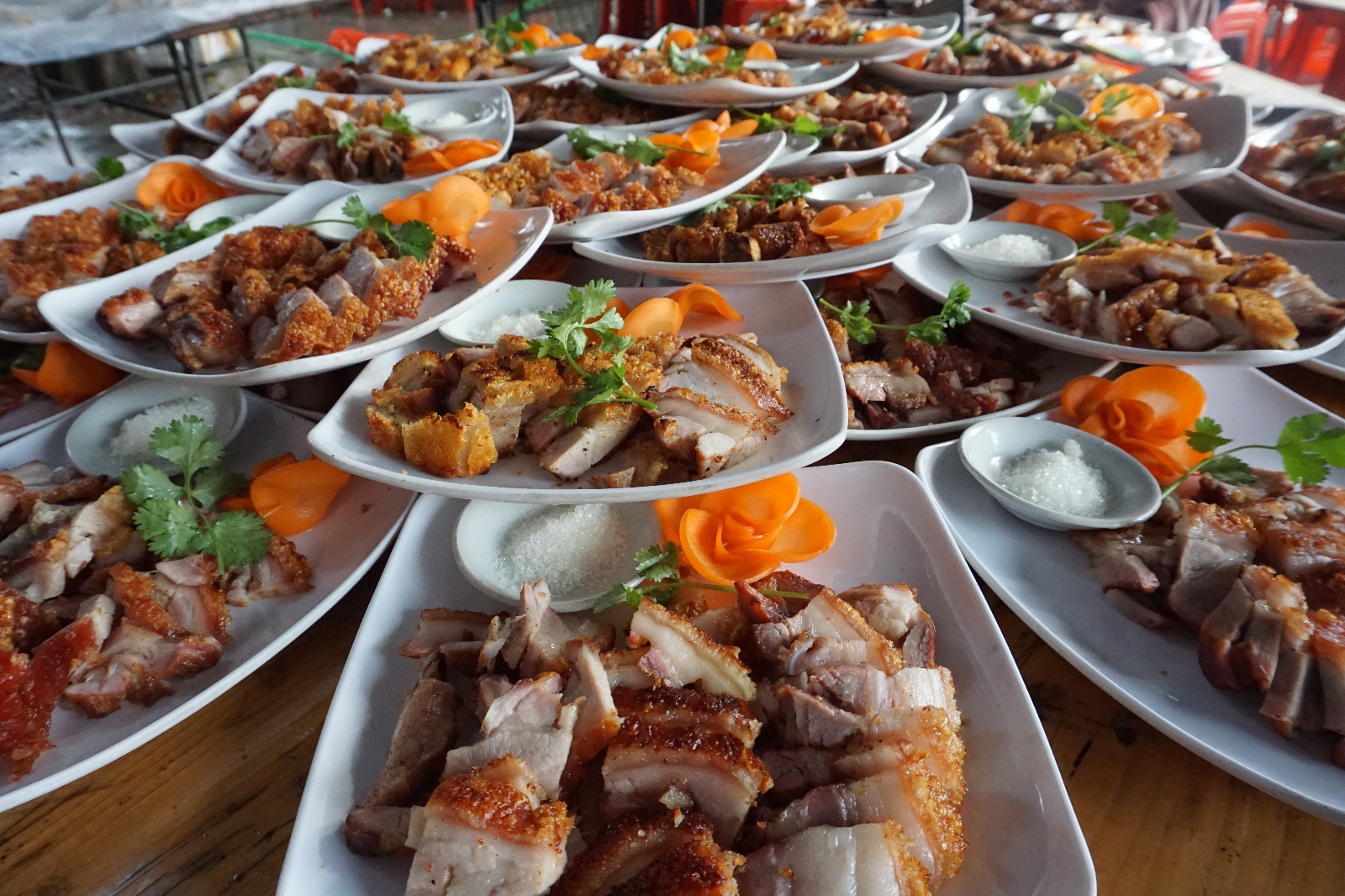 天河|热闹!一洞公祠重阳敬老摆70多围,老人家笑到“见牙唔见眼”