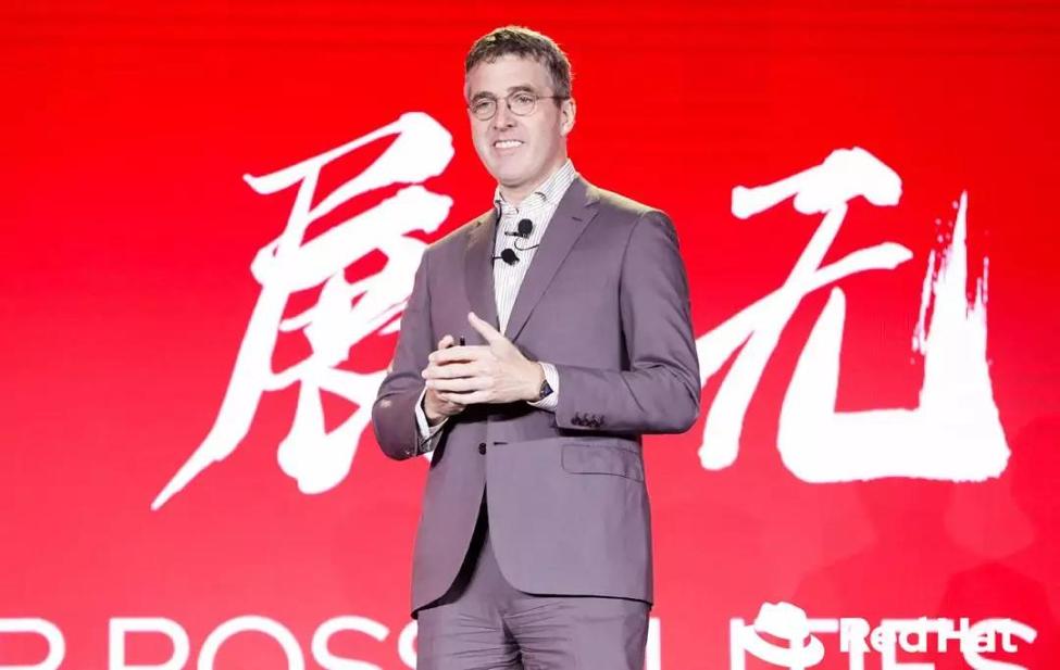 红与蓝的合力，开源巨头红帽的变与不变