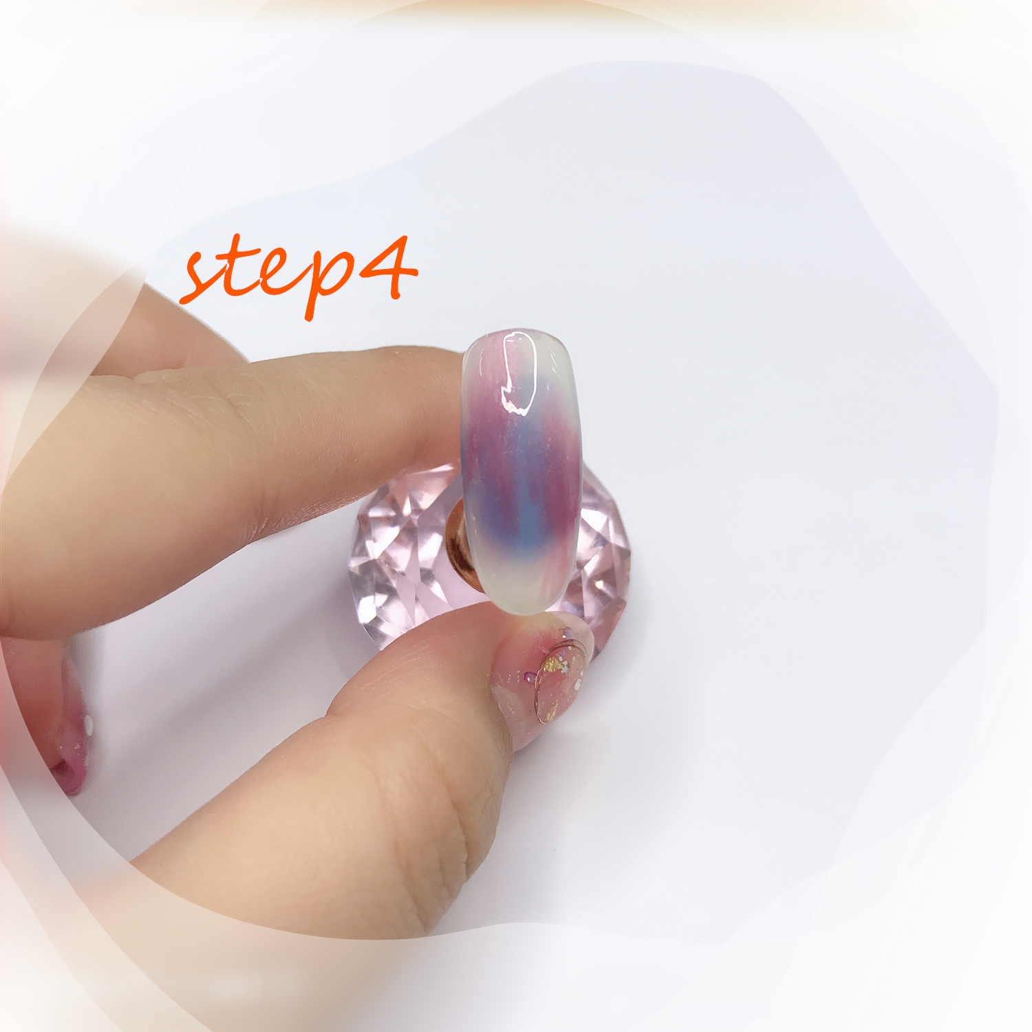 超简单美甲晕染教程,简单又好看的单色美甲教程