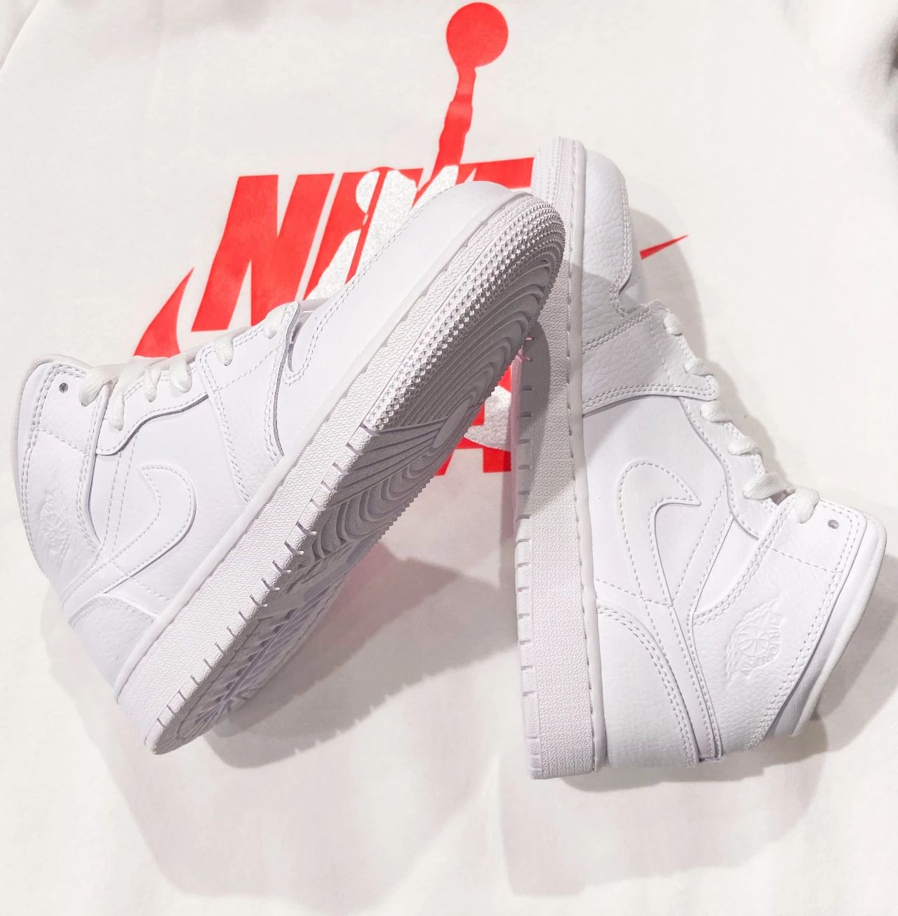 你最喜欢的湖人球员是谁,你最喜欢的湖人球员是谁奥尼尔