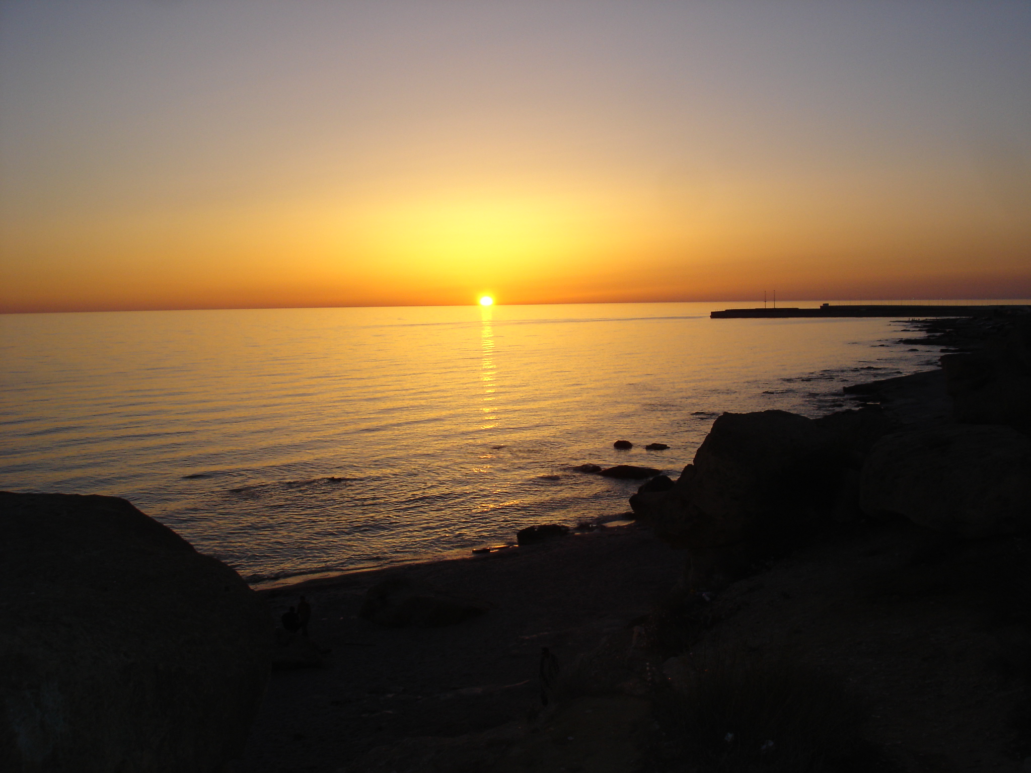 世界第一大淡水湖是哪个湖泊,鄱阳湖是世界上最大的湖泊