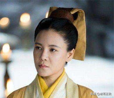 练辟邪剑法之前的岳不群武功如何,岳不群练辟邪剑谱有多厉害