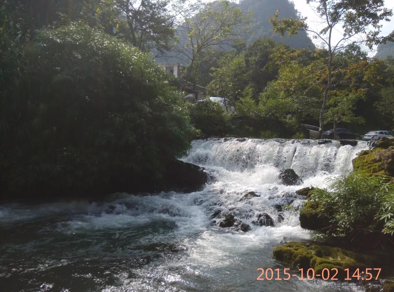 黄果树荔波小七孔苗寨镇远两日游,千户苗寨梵净山黄果树三日游