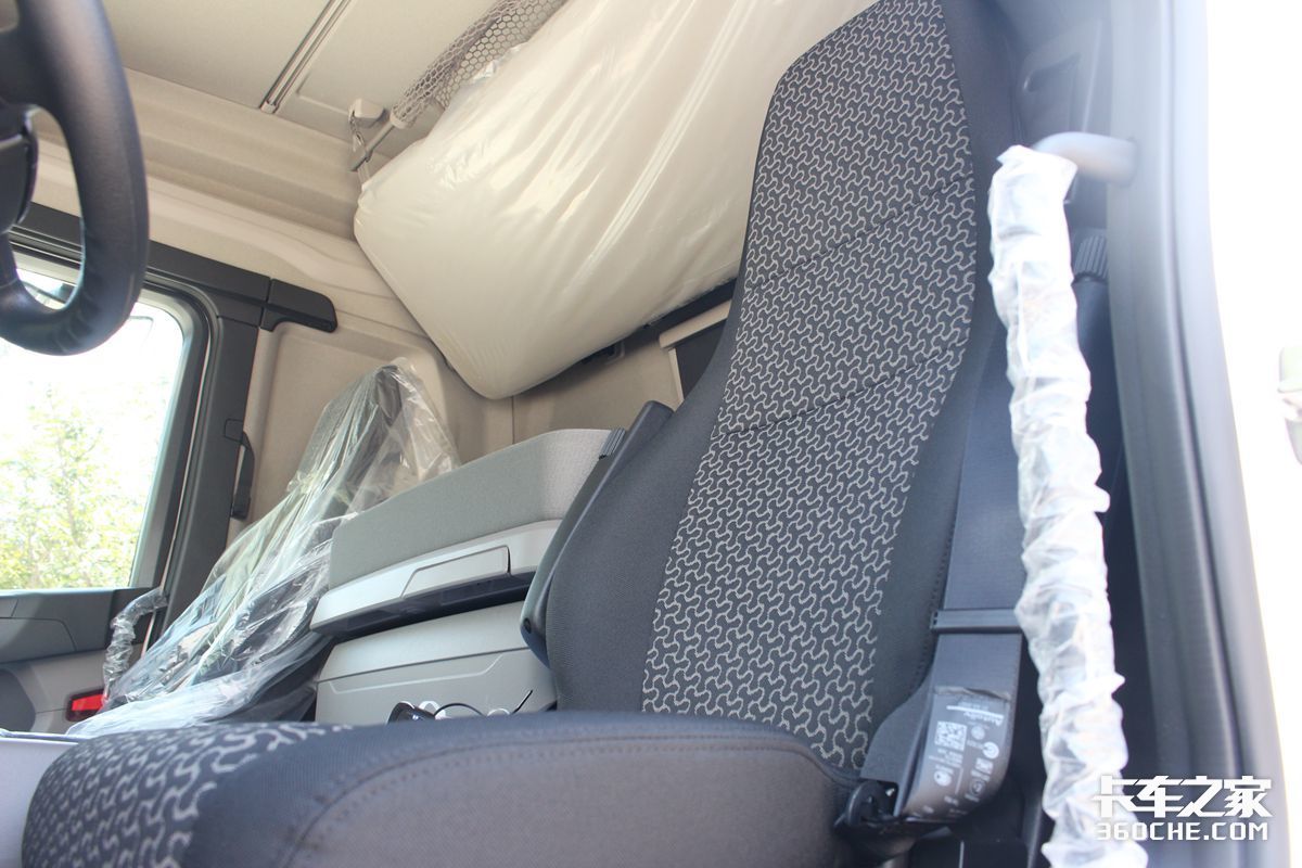 斯堪尼亚牵引车g450落地多少钱,快递公司斯堪尼亚卡车