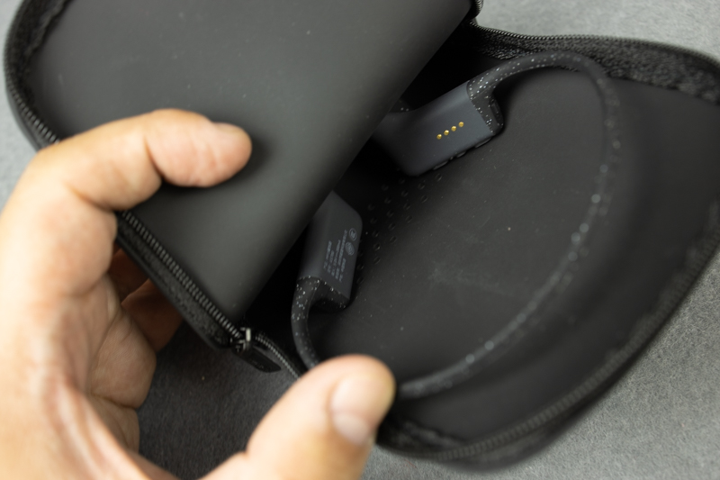 边洗澡边听歌费不费电量,边洗澡边听歌有什么后果