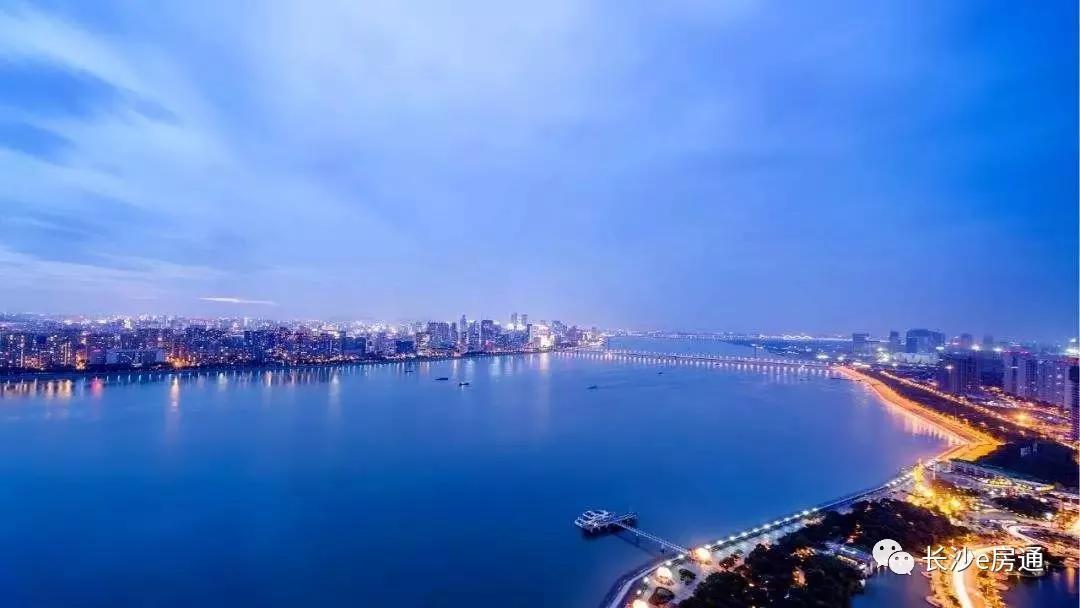 阳光城尚东湾精装修2400元,阳光城尚东湾临景园是不是精装