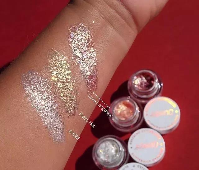 宅了大半个月！情人节就是想买！买！|撸铁妹专栏