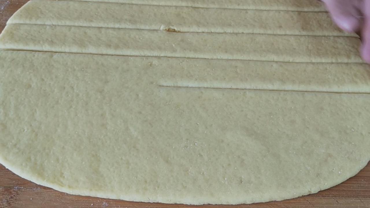 3个鸡蛋1碗面教你做面包不揉膜,面粉加鸡蛋简单做法