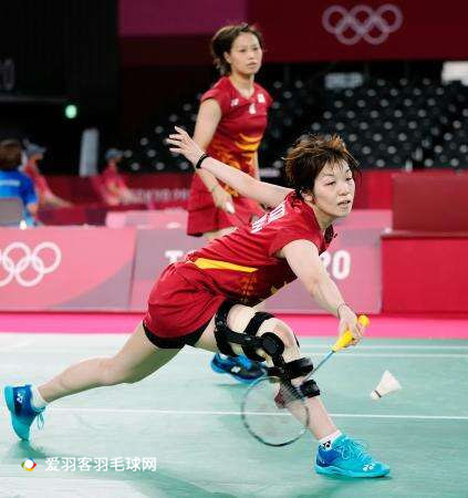 广田彩花是在哪场比赛脚受伤的,日本女双广田彩花痛哭