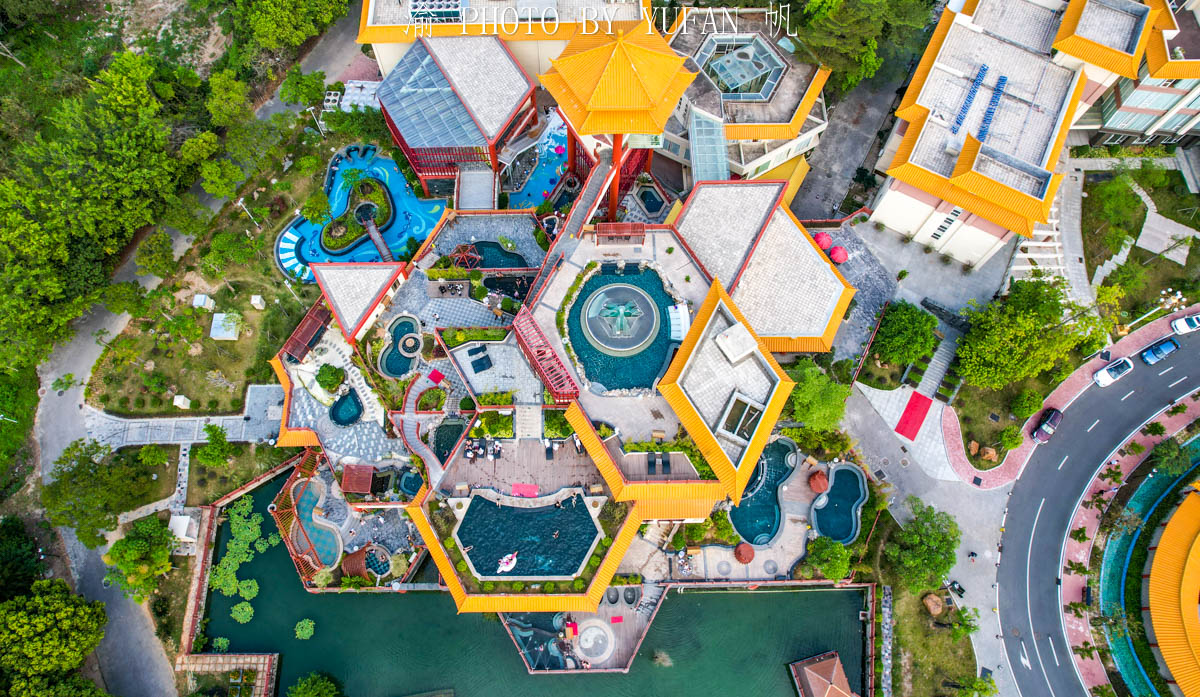 广东潮州惊现高空立体温泉，层层叠叠如梯田，独一无二成网红景点