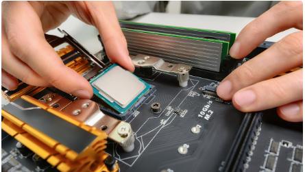 电脑主机很烫正常吗,电脑主机烫正常么