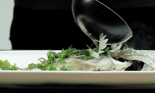 有柴油味的鱼怎么回事,有柴油的鱼可以吃吗