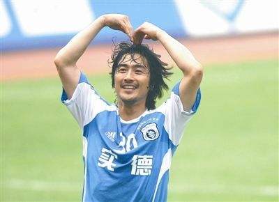 韩国足球知多少？水原三星的教练曾夸下海口，浦项亚冠无外援出线