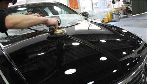 珍珠白的车漆怎么保养才最标准,汽车车漆怎么保养最好的方法