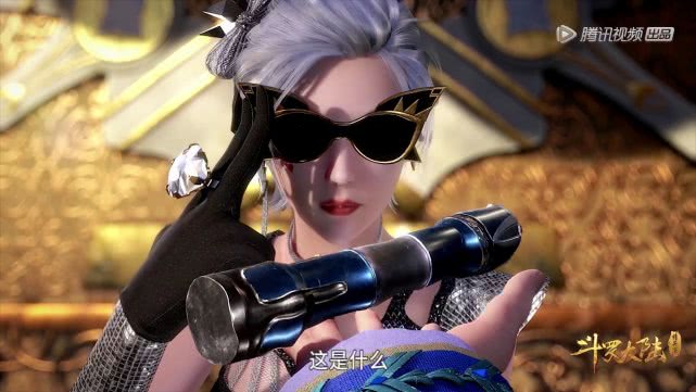 唐三的暗器含沙射影给了谁,唐三用什么材料做的含沙射影暗器