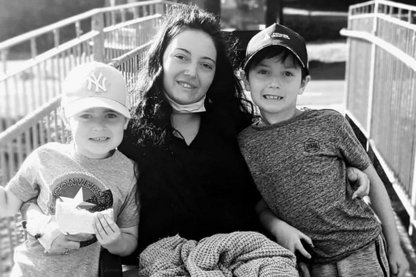 英国女子因身上长痣死于皮肤,英国女人身上有痣死于皮肤癌