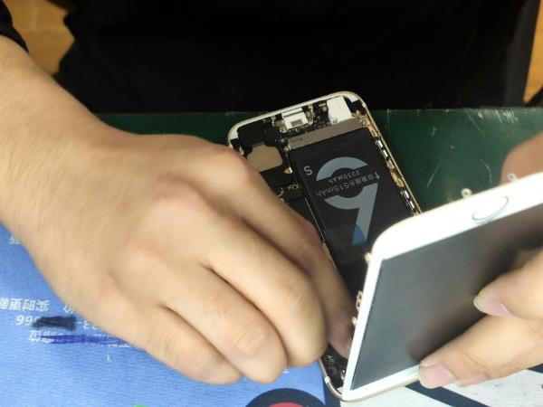 iphone6s更换电池全过程,iphone6s官方电池更换