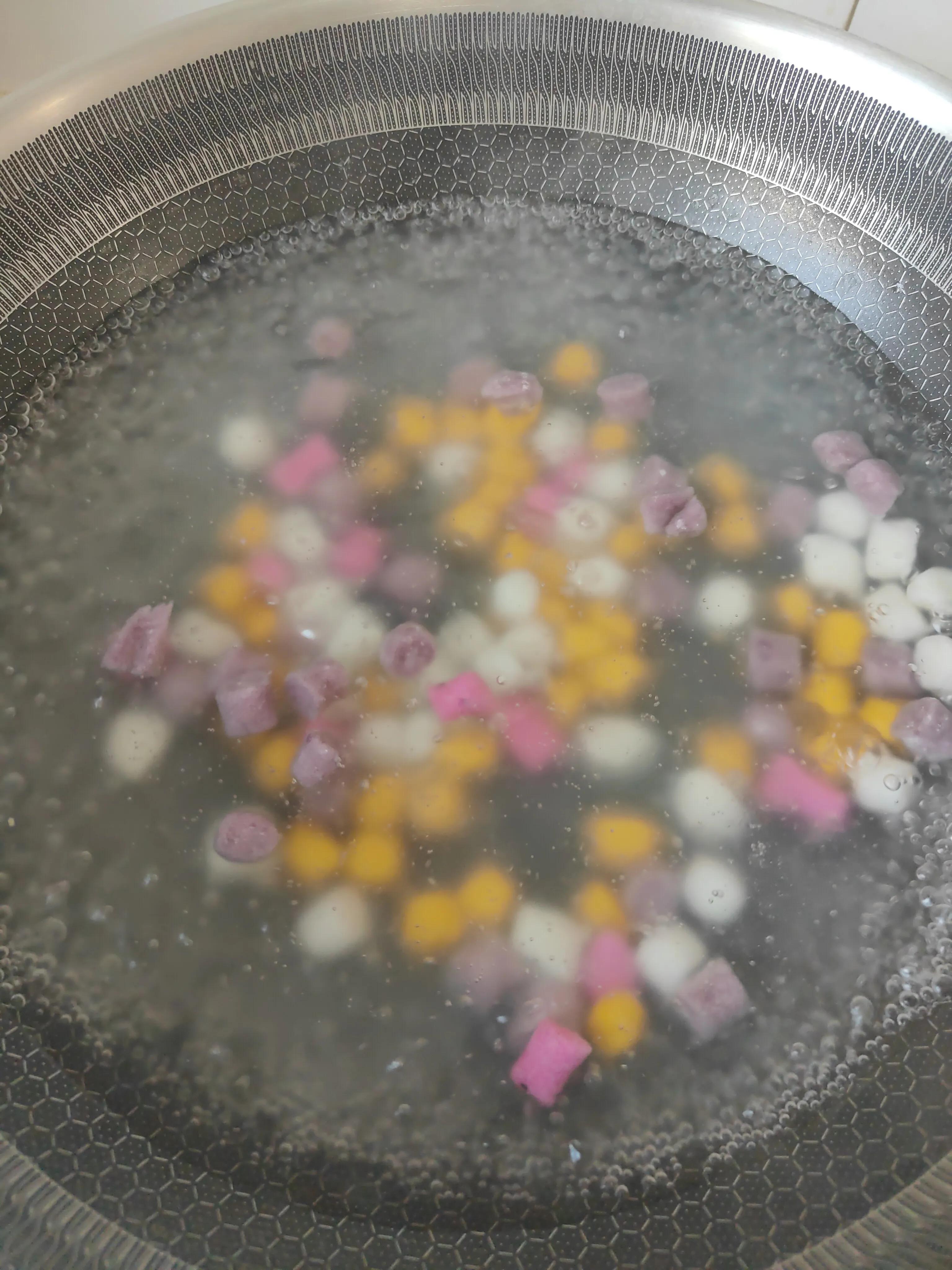 如何自制芋圆葡萄,如何自制芋圆面粉