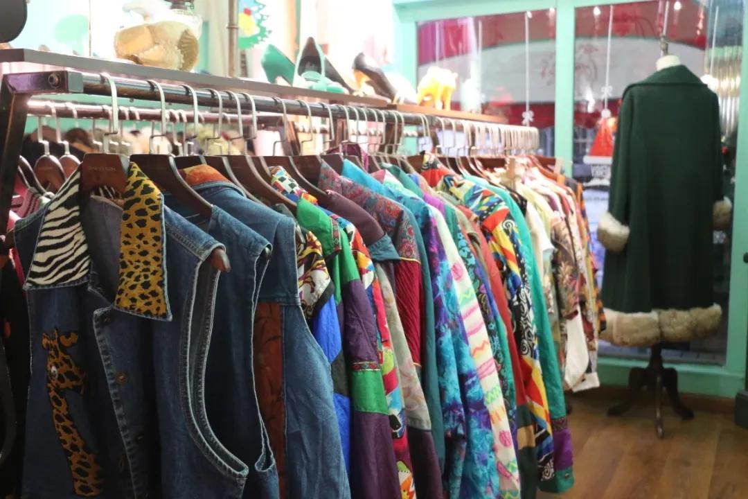 千元guccilv店,一万元买lv还是gucci