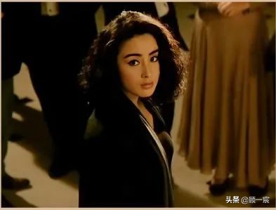 凭借美貌杀入了娱乐圈,张敏靠哪部电影红的