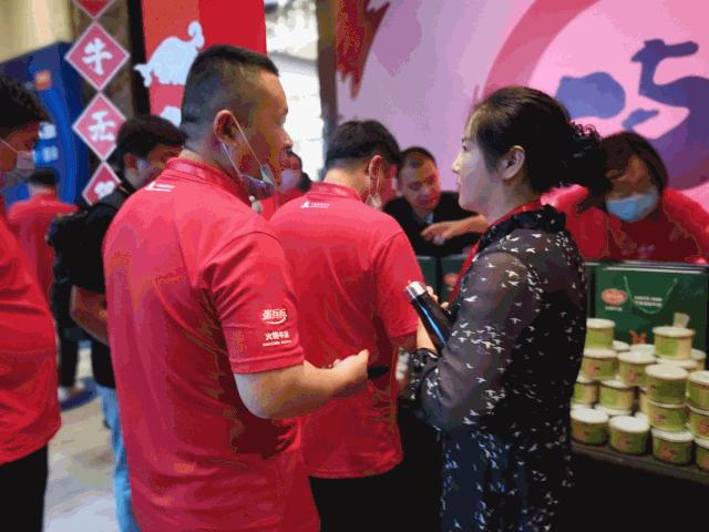 牛油火锅锅底底料成本价,最近很好吃的一款火锅底料