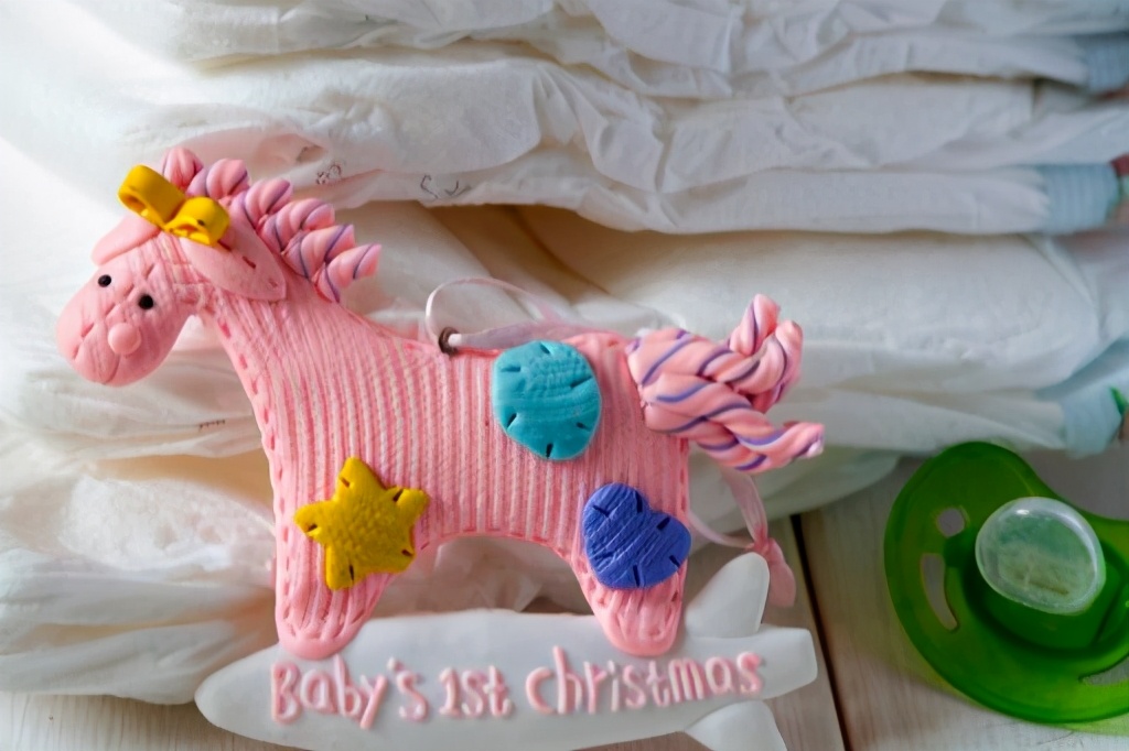 吵架导致羊水破，还好有一个宠溺和爱护我的老公，分娩这关这样过