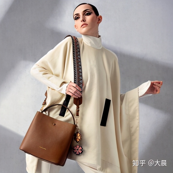 想给女朋友买个包，看这些就够了