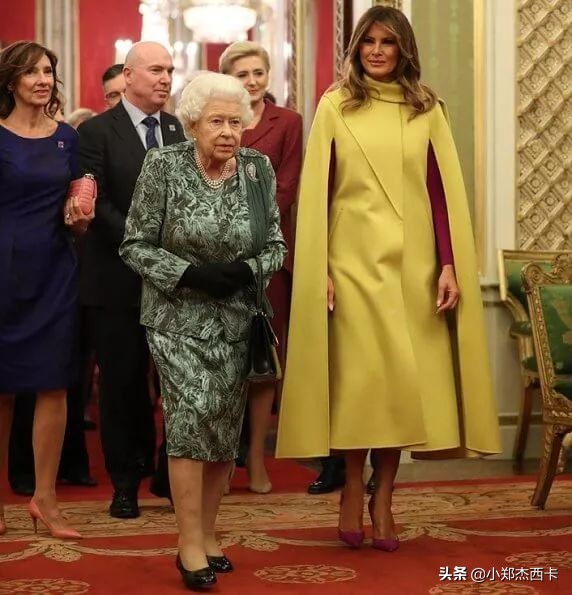 石头姐婚姻近况,身价2亿的石头姐