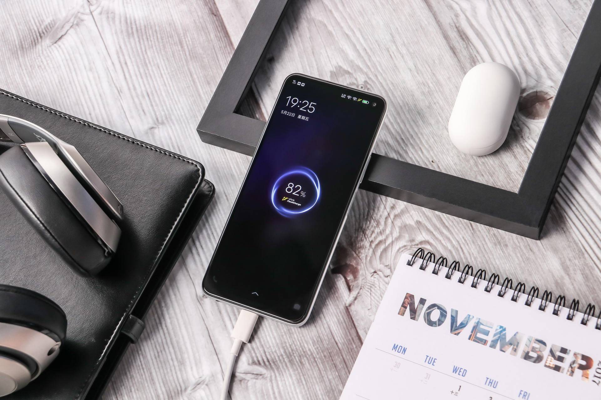 夏天来了又到了手机发热的时候了,夏天来了你们的手机发热严重吗