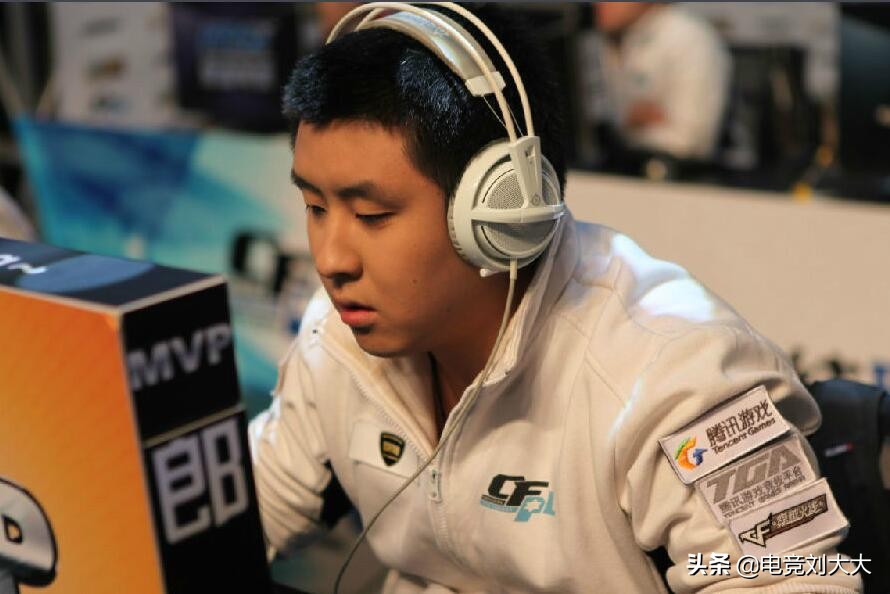 cf天龙传奇70kg是皮肤么,cf皮肤颜值天花板