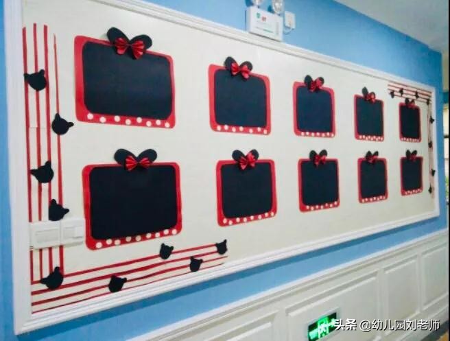 幼儿园班级门头布置图片米奇,幼儿园米奇红花墙布置