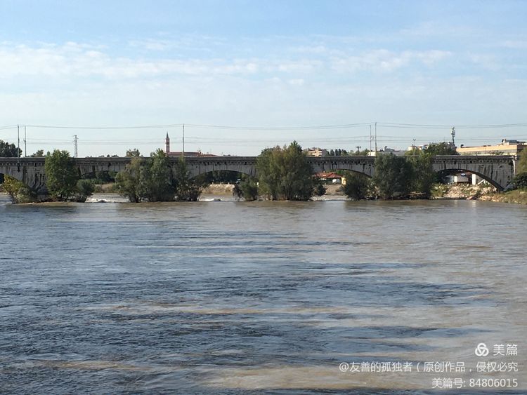 维罗纳爱情之城,浪漫的爱情之都维罗纳