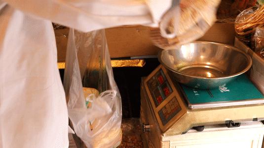 北京胡同糕点哪家最好,老北京糕点老字号12块钱一斤探店