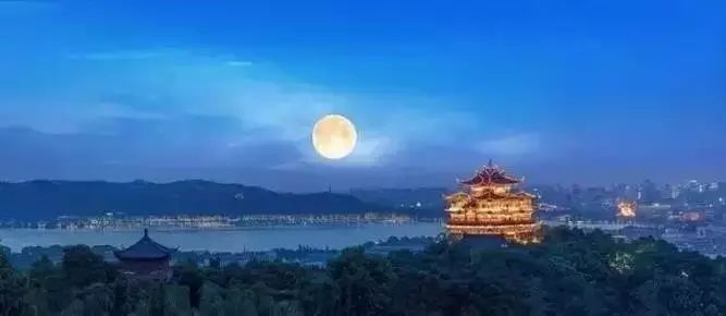 子夜吴歌长安一片月全诗赏析,子夜吴歌秋歌中的捣衣是什么意思