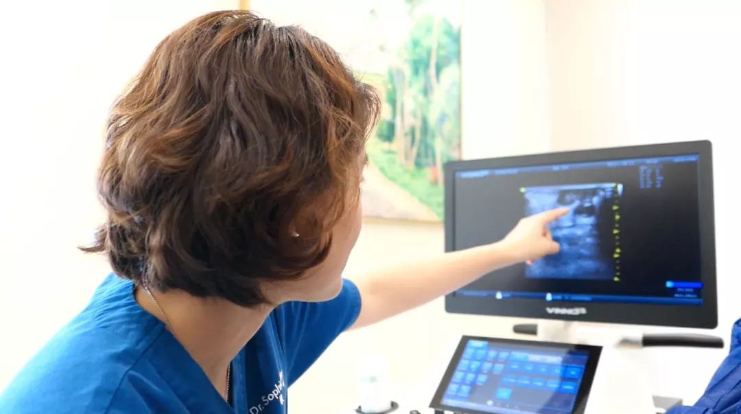 下肢静脉曲张血栓性静脉炎的症状,静脉曲张怎么会引起血栓性静脉炎