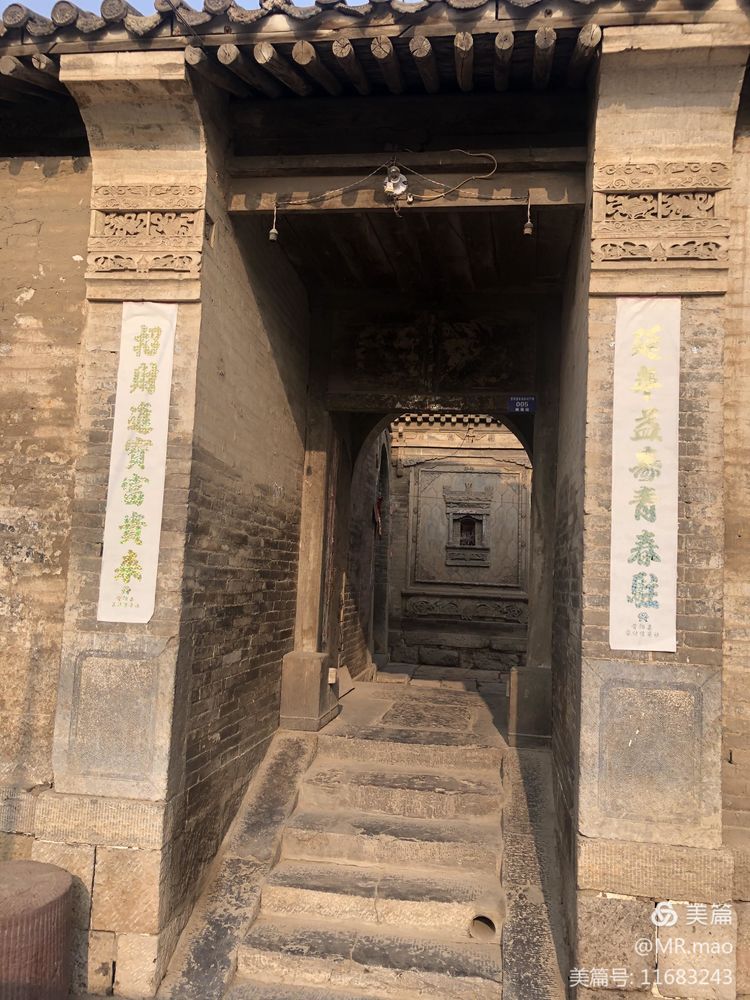 乡愁就是一抹淡淡的愁,乡愁是一种说不出来的愁