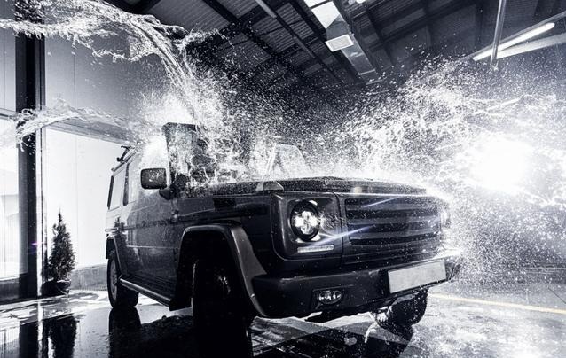 汽车车漆脏了擦不掉怎么办,汽车车漆沾满油该怎么处理