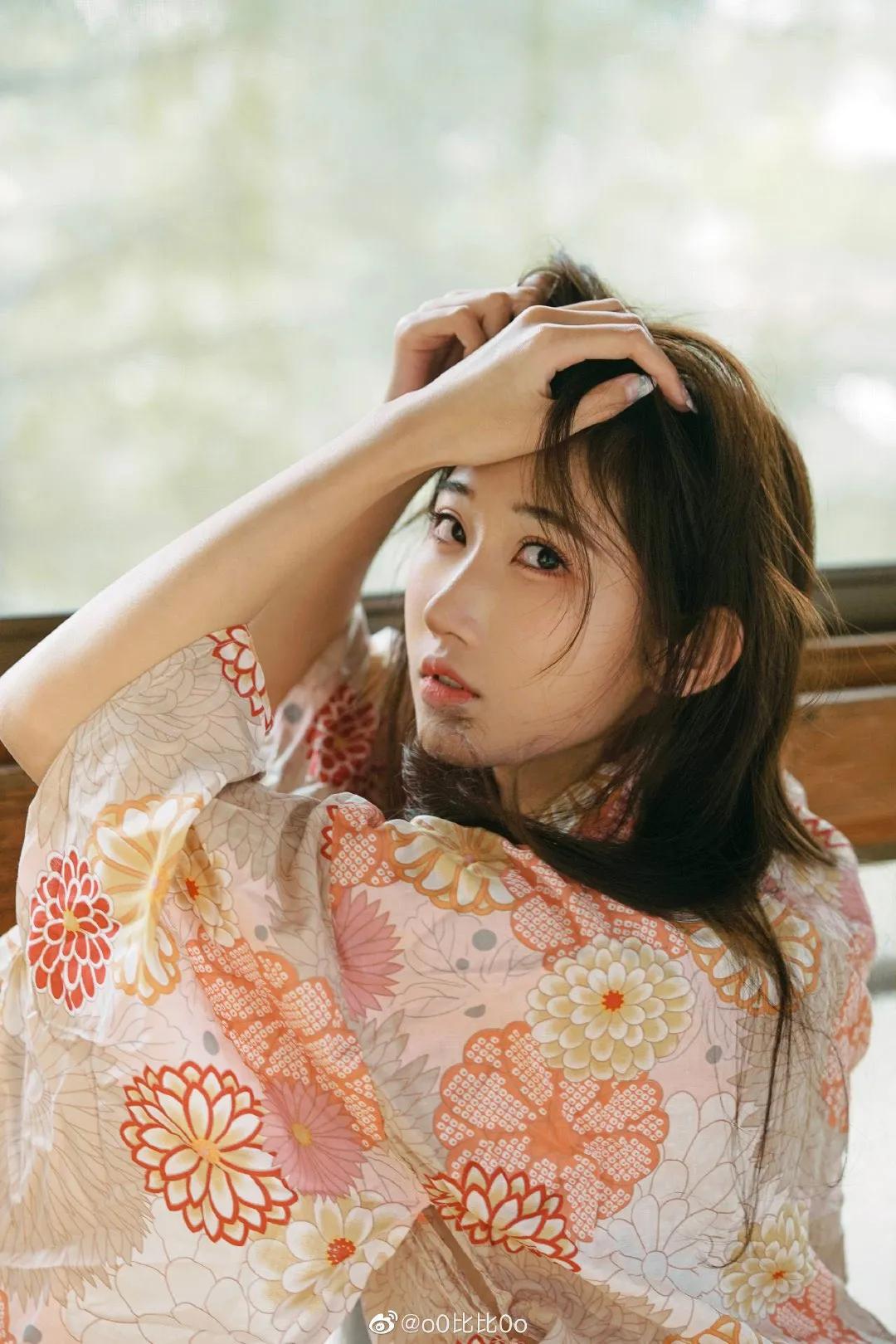 coser欧美身材,网红coser写真