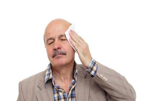 夏天不出汗导致有湿气,夏天身体不出汗是什么病