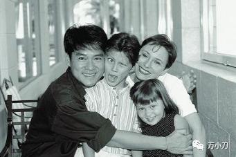 周华健为什么找个外国老婆,周华健离过婚么