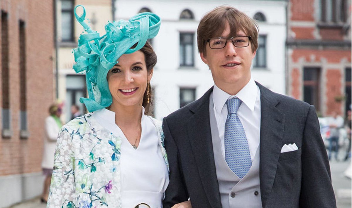 卢森堡前王妃发问,哪个头饰最好看?照片引发回忆,还难忘旧情吗